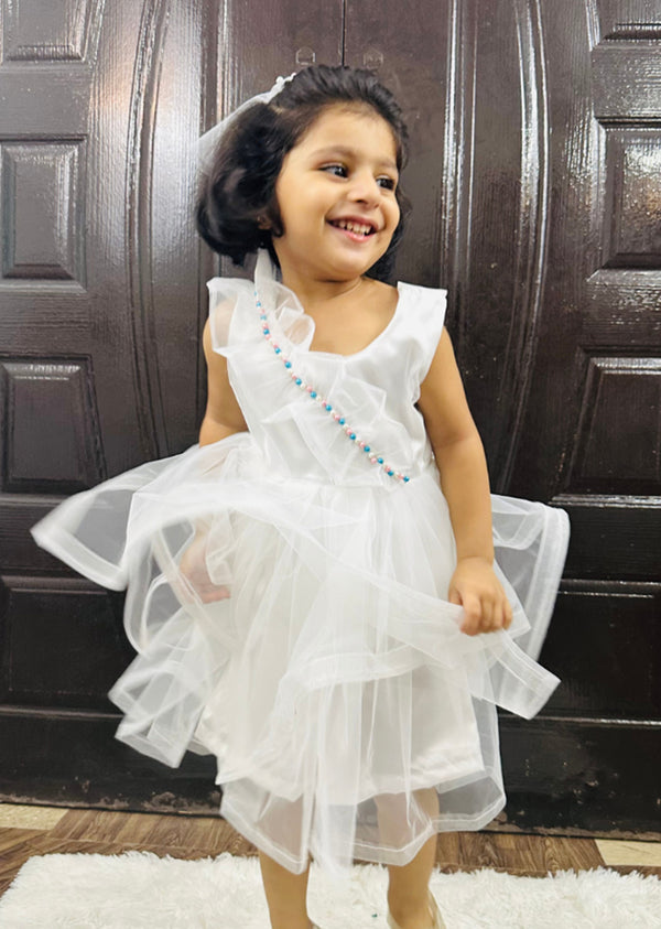 White beauty Dress